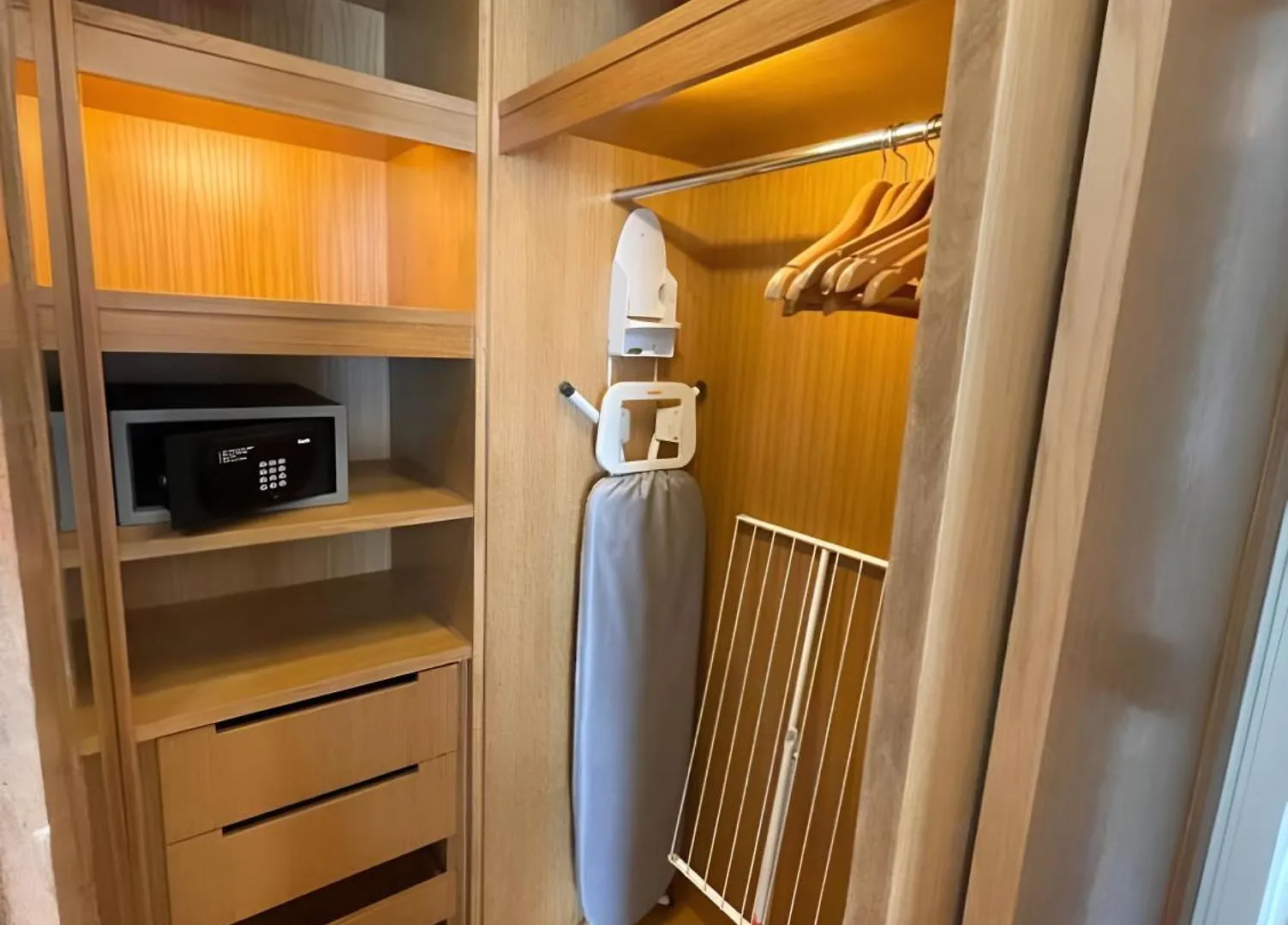 Lot 163 Fraser Place Klcc Premium Suites Kuala Lumpur Apartment